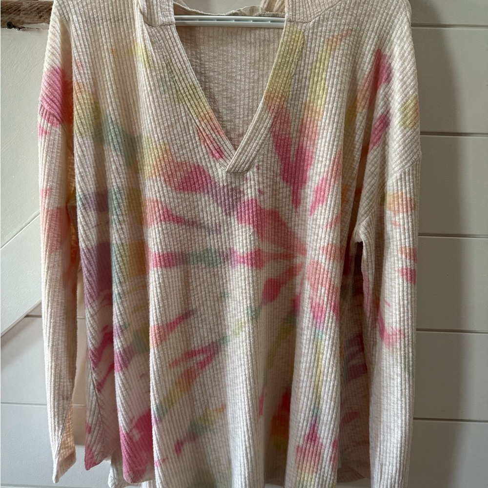 Hooded Tie-Dye Long Sleeve Top